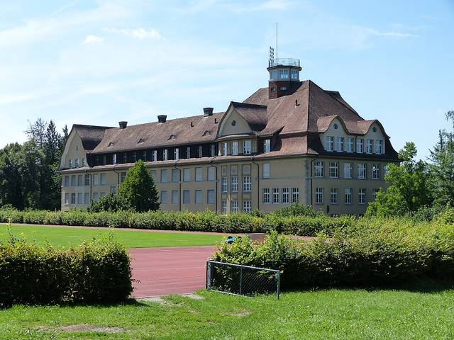 the image belonging to the link